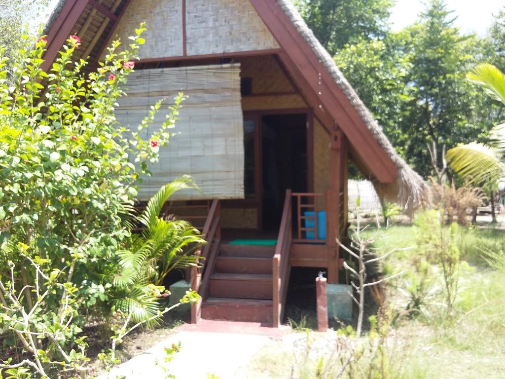 Kalinka Inn Gili Meno Exterior photo
