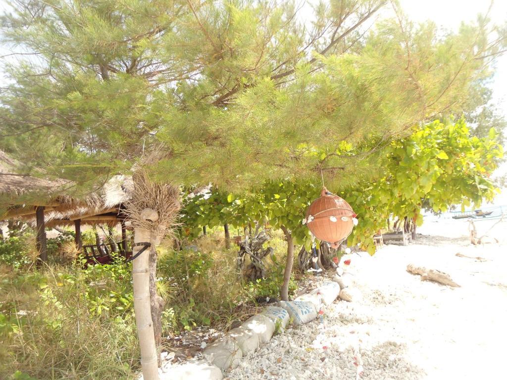 Kalinka Inn Gili Meno Exterior photo