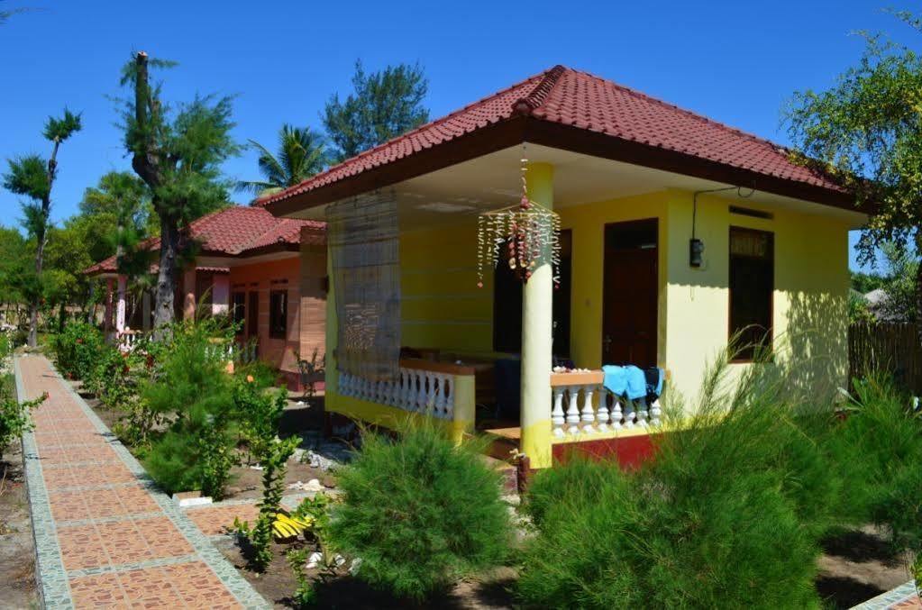 Kalinka Inn Gili Meno Exterior photo